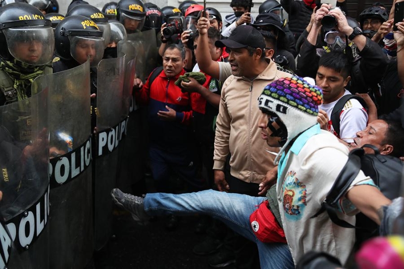 Где в мире в 2025 году произошли госперевороты и массовые протесты