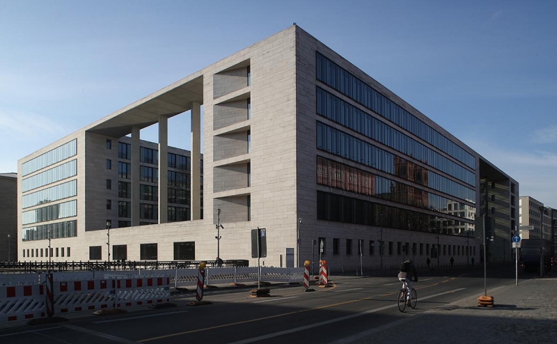 Германия обвинила Китай в атаке немецкого военного самолета лазером