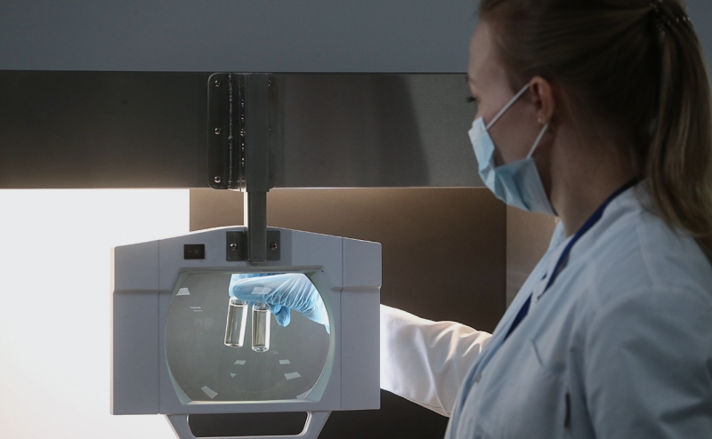 Гинцбург допустил адаптацию «Спутника V» под новый штамм коронавируса