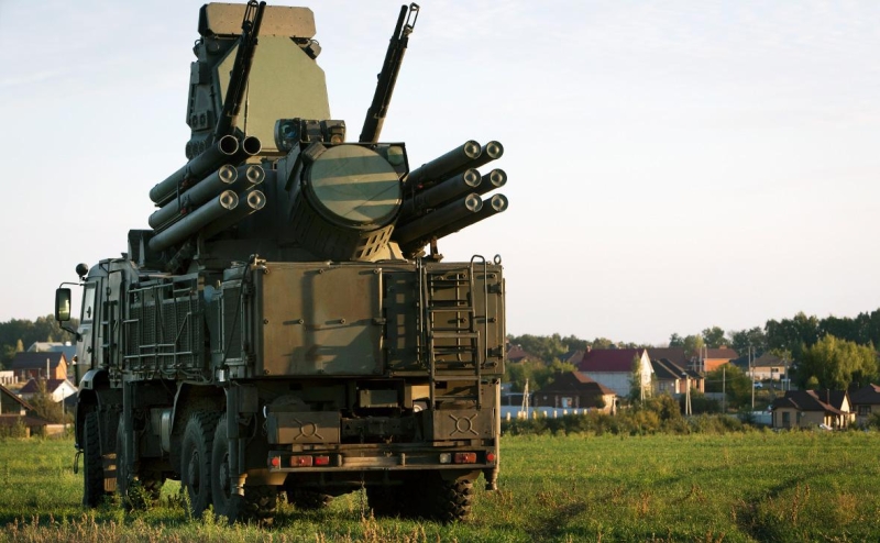 Гладков сообщил об ударе дрона по многоквартирному дому в Шебекино