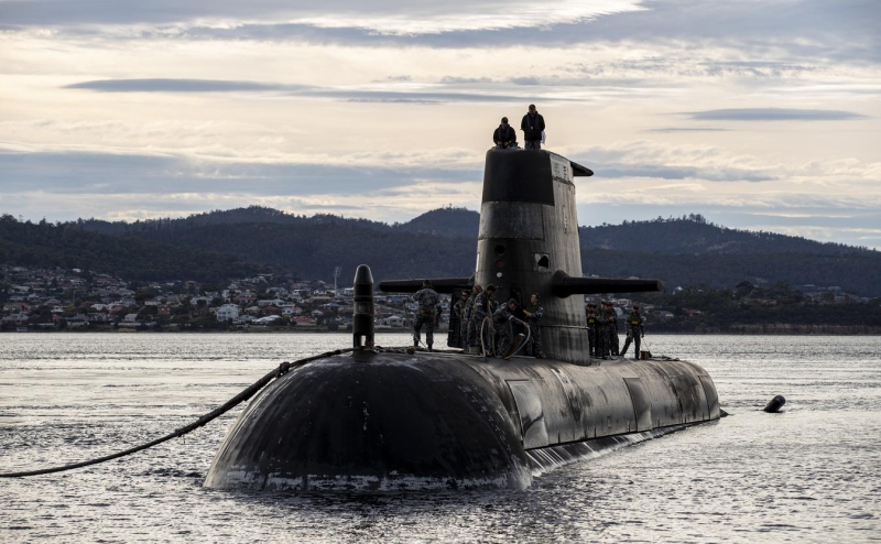 Глава британских ВВС назвал флот, подлодки и авиацию России угрозой