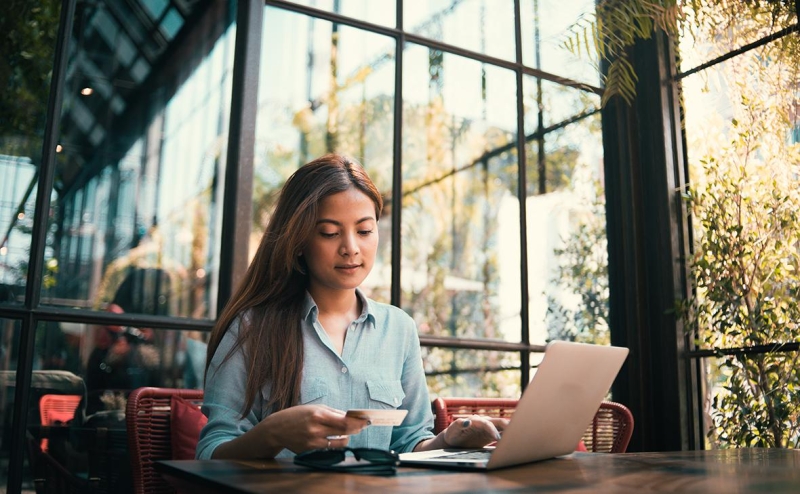 Глава ФТС высказался за отмену лимита беспошлинных онлайн-покупок