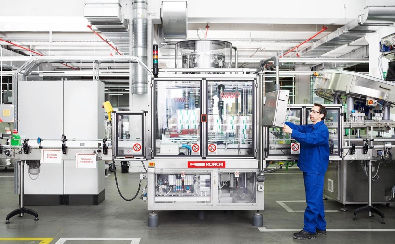 Глава Henkel сообщил о праве выкупить российский бизнес в течении 10