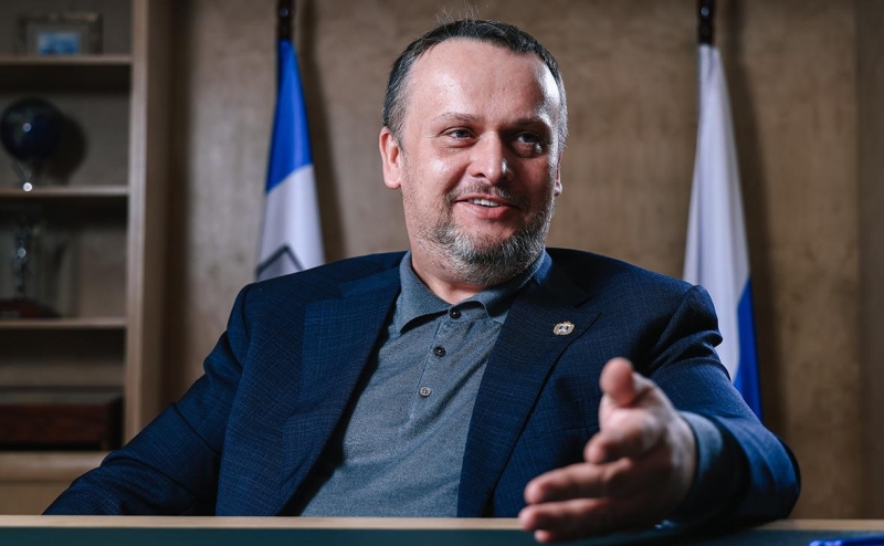 Глава комиссии Госсовета назвал цены авиабилетов не