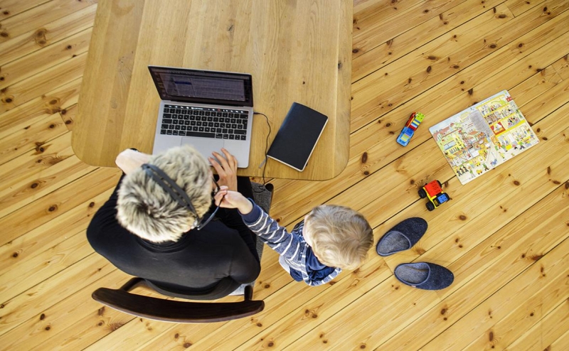 Глава комиссии Госсовета назвал цены авиабилетов не