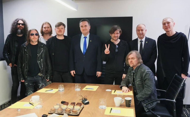 Глава МИД Израиля объяснил, почему «Би-2» депортировали не в Россию