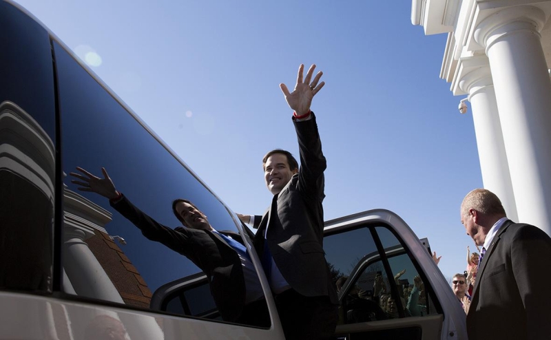 Глава МИД Украины осудил страны, поздравившие Россию 12 июня