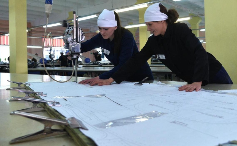 Глава Минюста назвал женскую одежду в колониях &laquo;депрессивными