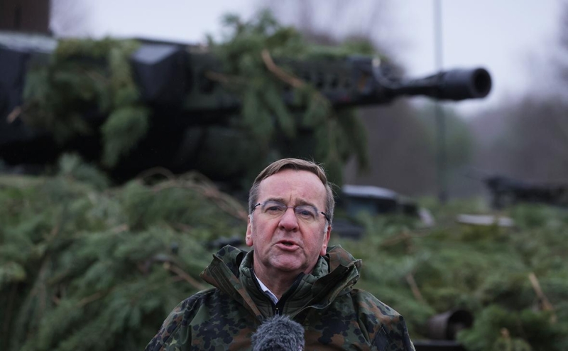 Глава Минобороны Германии предупредил об угрозах Европе к 2030 году