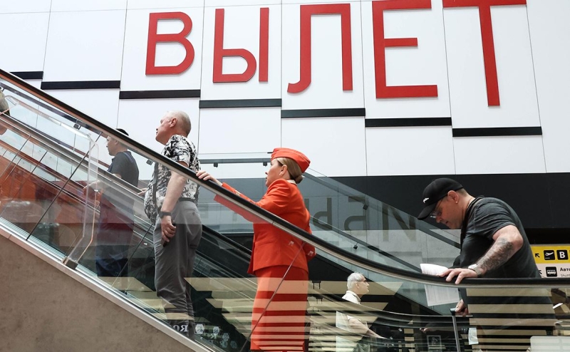 Глава Минтранса сообщил о работе с Минобороны на фоне задержек рейсов