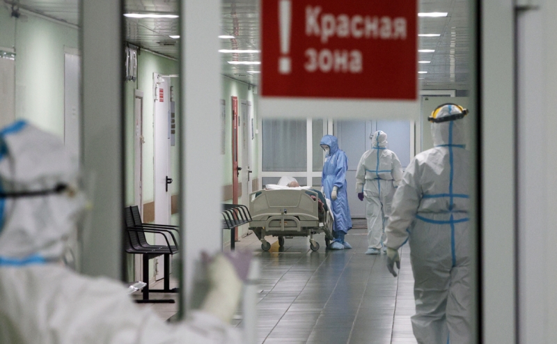 Глава Минздрава заявил об уже проявившемся эффекте нерабочих дней