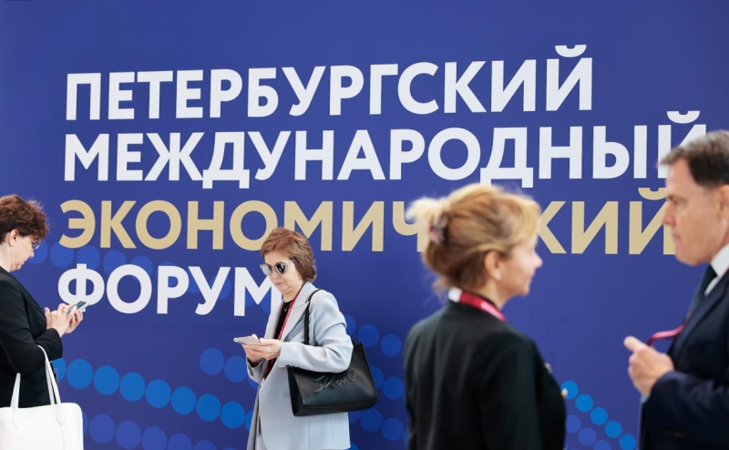 Глава НАО рассказала о преодолении стены в 4 метра в «школе