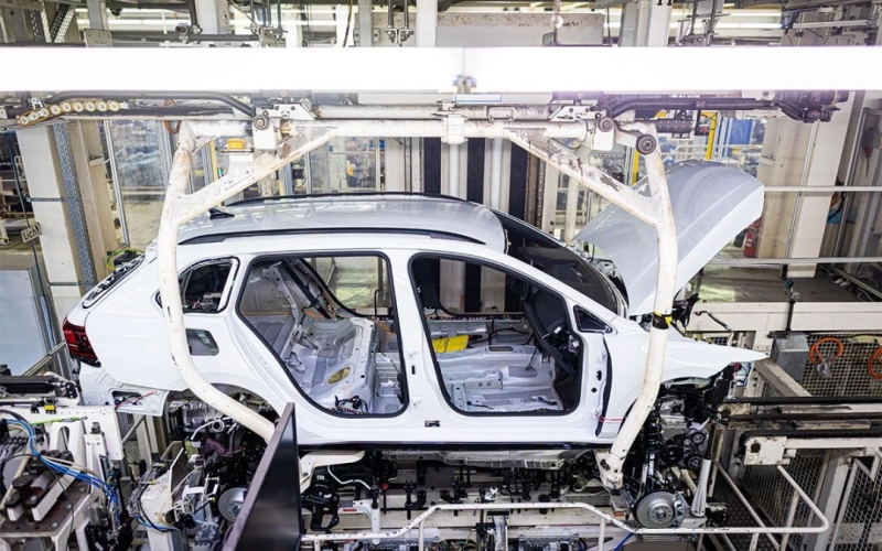 Глава Renault не исключил возвращения в Россию