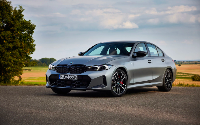 Глава «Синема Парка» рассказал о взрывающихся в проекторах лампах из