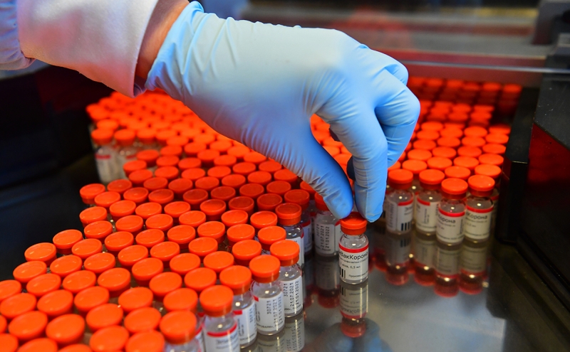 Главу разработчика &laquo;ЭпиВакКороны&raquo; уволили в связи с утратой доверия