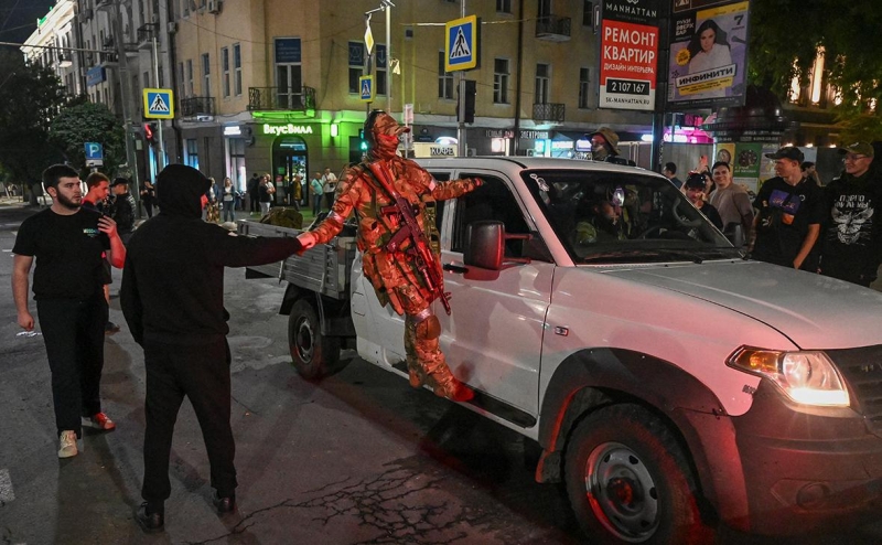 Голубев назвал «обнимашки» жителей Ростова с ЧВК «Вагнер» инсинуациями