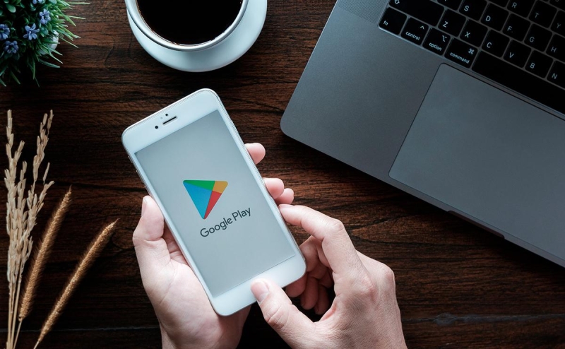 Google понизил в поисковой выдаче СМИ на кириллице в Казахстане