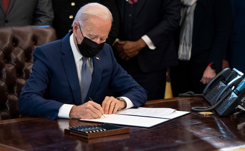 Госдолг США впервые превысил $30 трлн