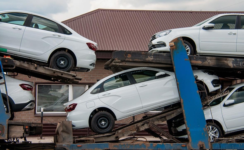 Госдума предложила смягчить закон о локализации такси для самозанятых