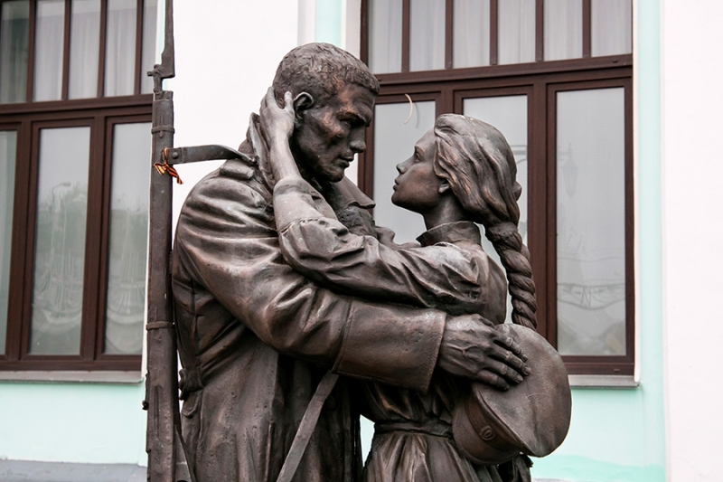 Госкорпорация памяти. Сколько стоят памятники РВИО и кто за них платит