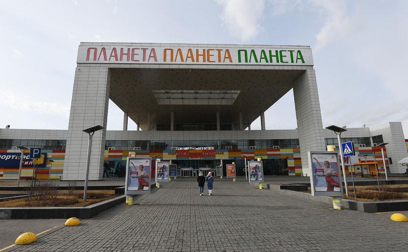 ГПБ начал переговоры о покупке ТЦ, совладельцем которых был Goldman