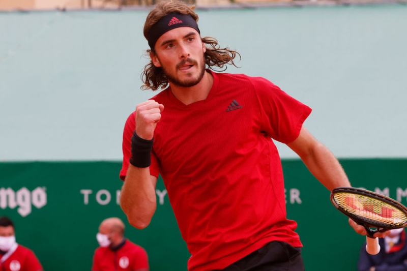 Греческий теннисист объяснил свои затяжные туалетные перерывы