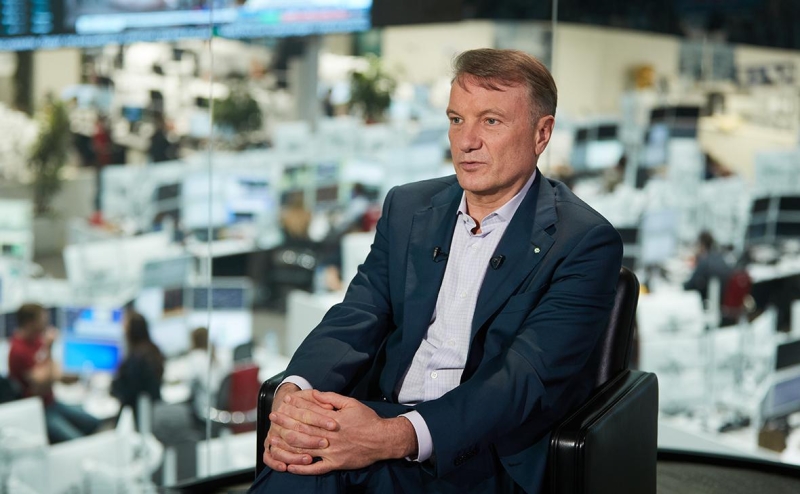 Греф рассказал о двух волнах оттока ИТ-специалистов из «Сбера» в