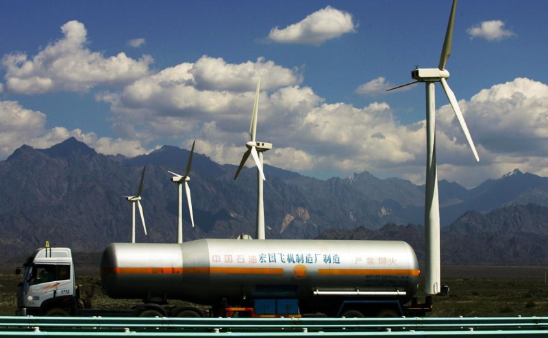 Грэм назвал цель законопроекта о санкциях против покупателей нефти