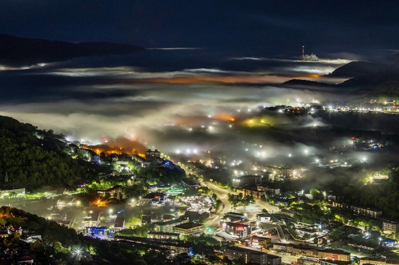 Губернатор Камчатки — РБК: «Туризм не должен быть элитарным»