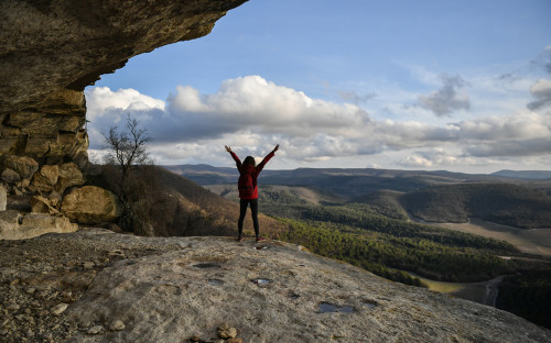 Губернатор Приморья предложил ввести сбор с выезжающих за рубеж турист