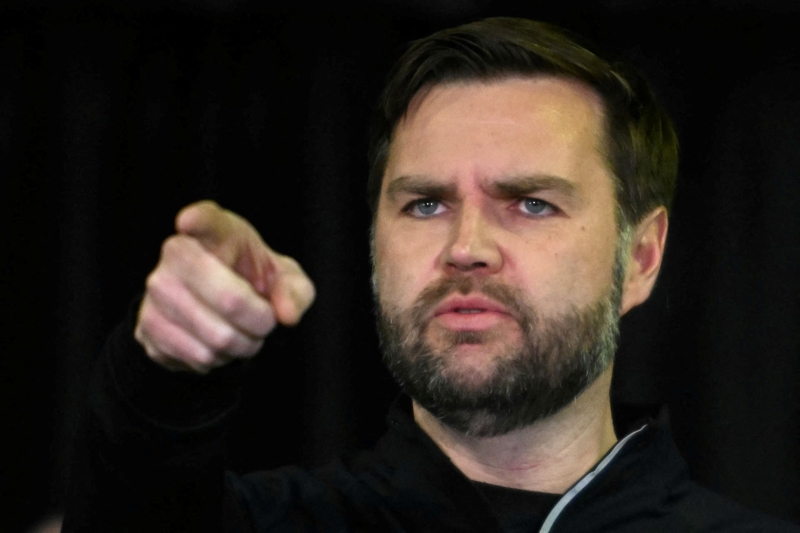 Губернатор заявил о массированной атаке дронов в Волгоградской области