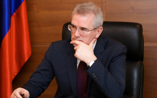 Губернатора Пензенской области Белозерцева задержали после обысков