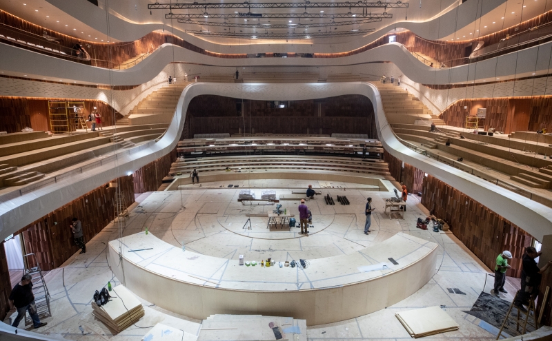 Губернаторам разрешили фестивали, если они рассчитают формулы Rt и Тпр