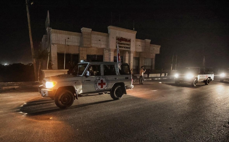 ХАМАС освободил третью группу заложников