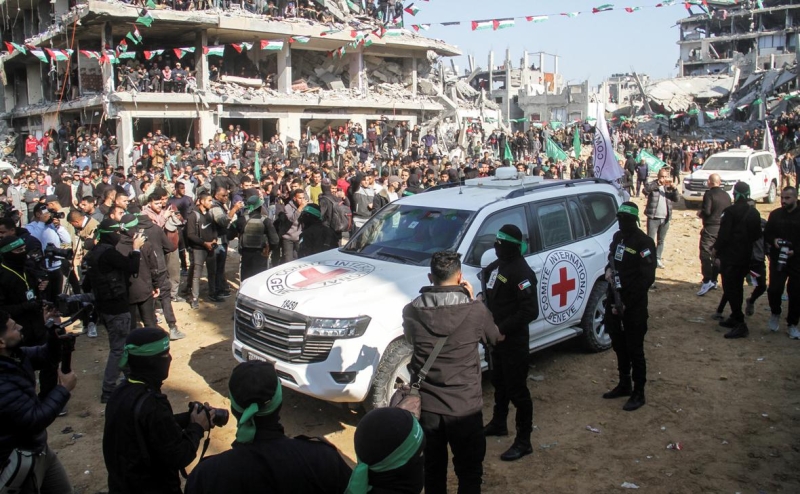 ХАМАС отпустил двух израильтян и пятерых тайцев