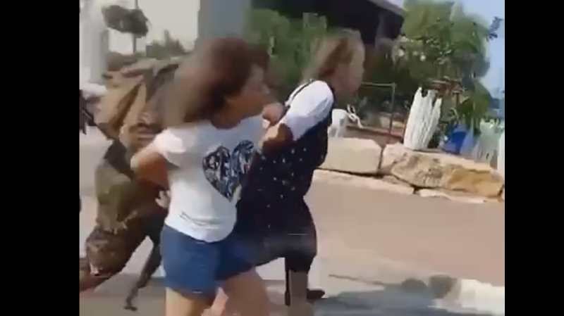 ХАМАС захватил военную базу на юге Израиля