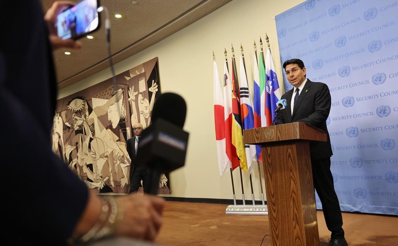 Хаменеи заявил о просчете Израиля при ударе по Ирану