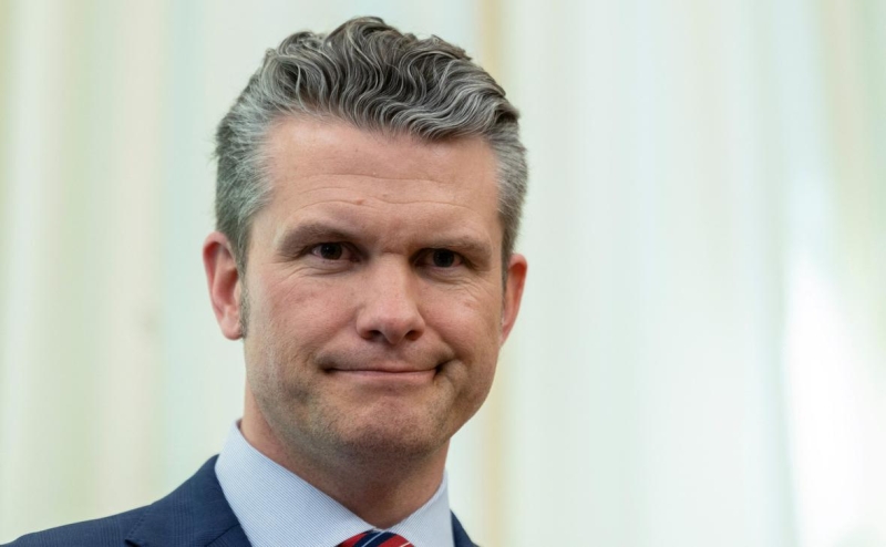 Хегсет опроверг отправку планов по атаке на хуситов в чате в Signal