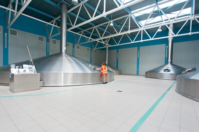 Heineken продала бизнес производителю «Прелести» и «Дихлофоса»