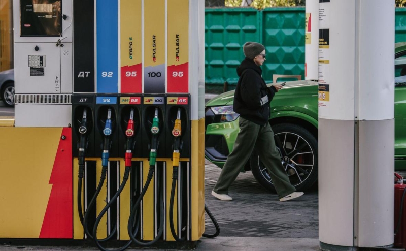 Хинштейн направил срочное обращение в ФАС для контроля цен на бензин