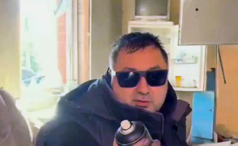 Хинштейн пообещал административное наказание блогеру за граффити в