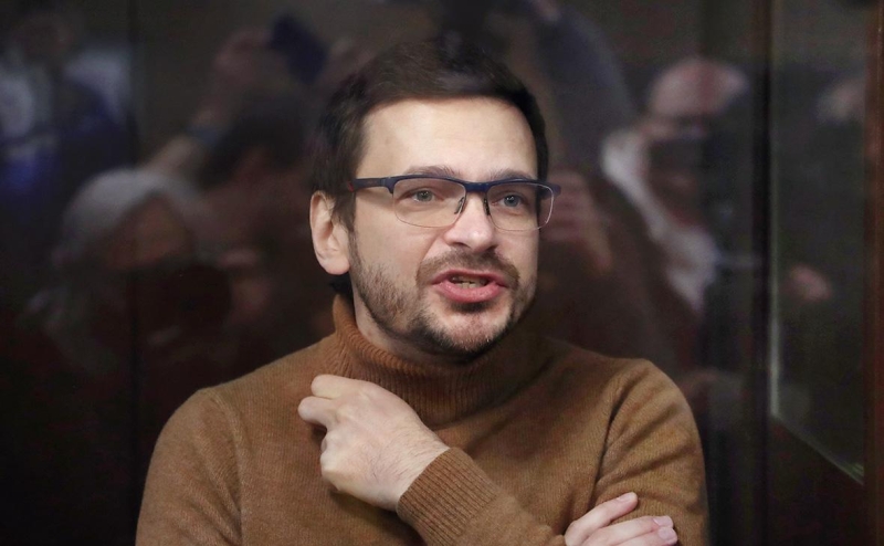 Илью Яшина перевели из ШИЗО в помещение камерного типа