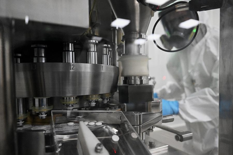 Импортозамещение: что это, какие программы есть в России