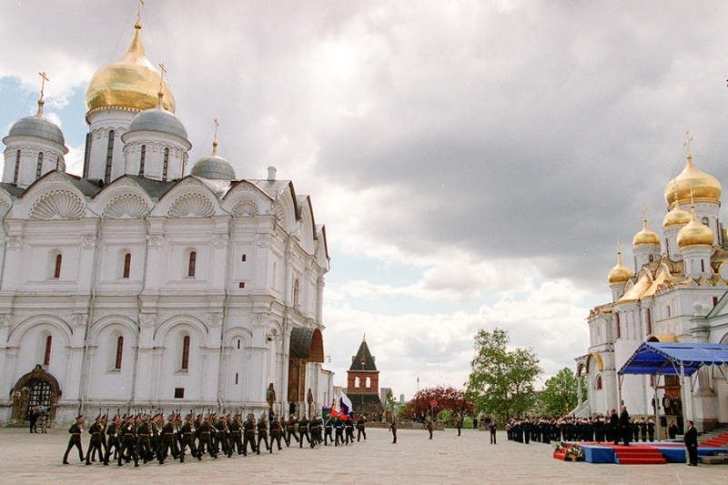 Инаугурации всех президентов России. Как это было