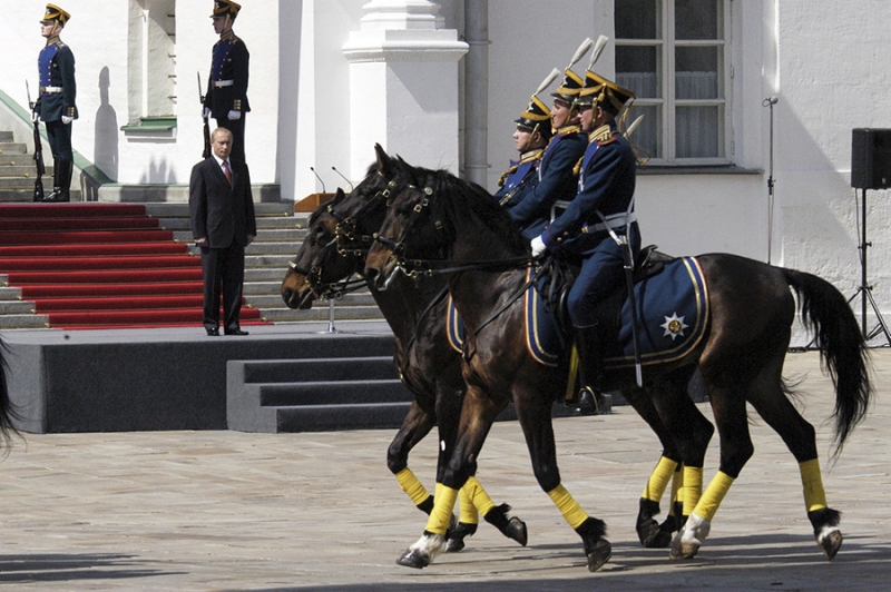 Инаугурации всех президентов России. Как это было