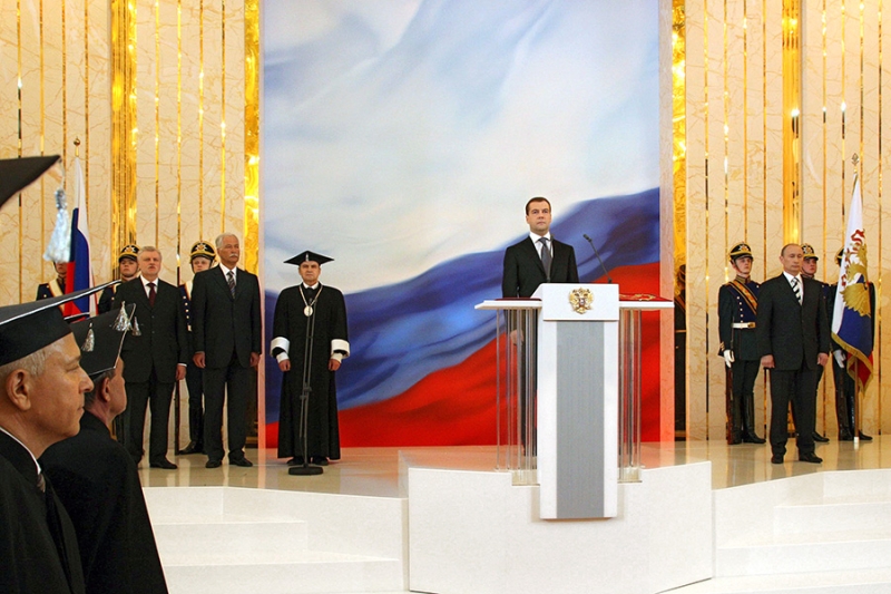 Инаугурации всех президентов России. Как это было