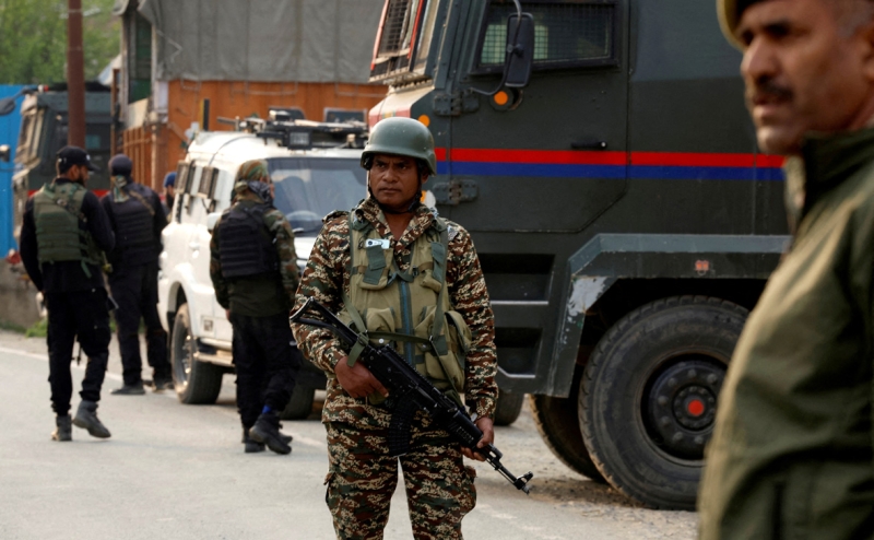 Индия и Пакистан вновь обменялись ударами