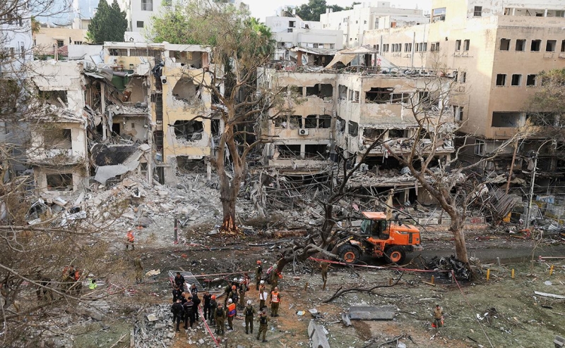 Иран начал новую волну ударов по Израилю