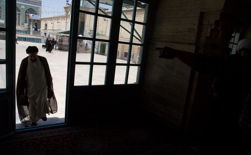 Иран повысил цены на нефть для «чайников» из Китая