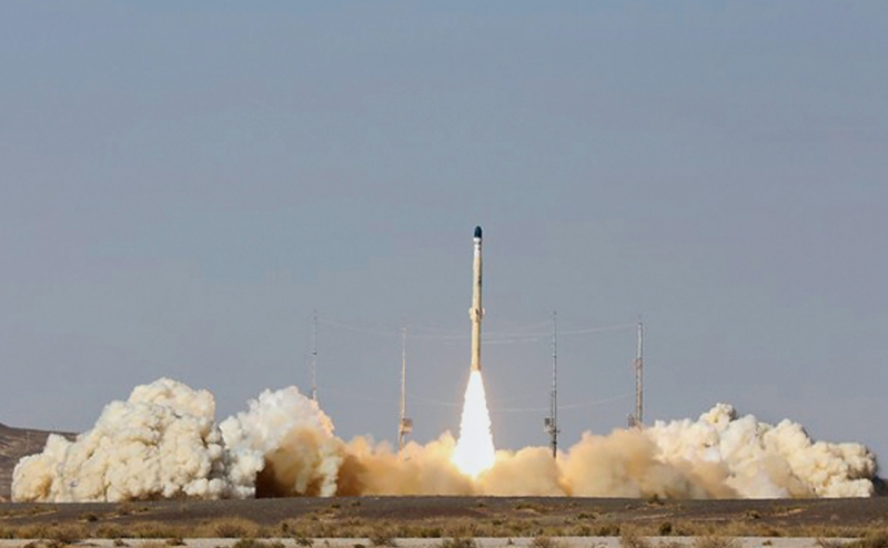 Иран запустил ракету-носитель на фоне возобновления переговоров по атому
